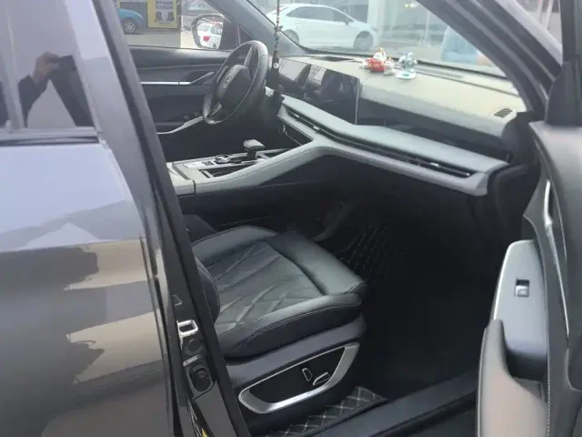 Changan CS75 Plus — Фото автомобиля 8