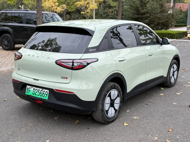 Geely Starry Wish — Фото автомобиля 6