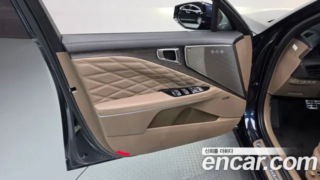 Kia K8 — Фото автомобиля 19