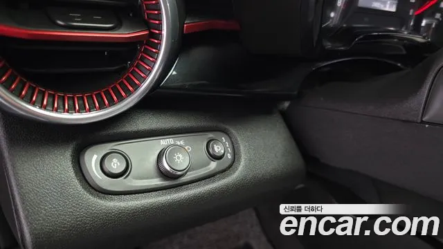ChevroletGMDaewoo Trax Trax Кроссовер 1.2 Red Line — Фото автомобиля 18
