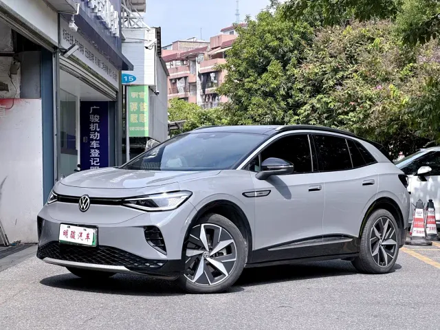 Фотография автомобиля — Volkswagen ID.4 Crozz