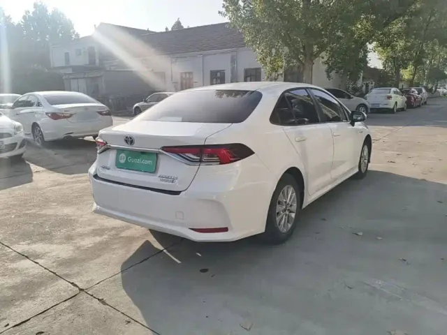 Toyota Corolla — Фото автомобиля 6