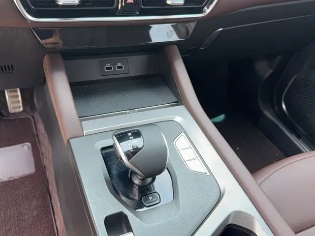 Jetour X90 Plus — Фото автомобиля 13