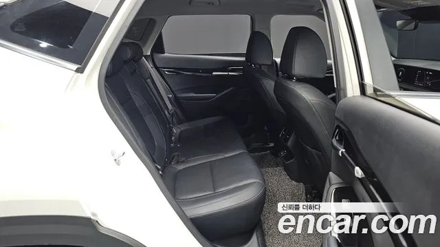 Kia Seltos Бензин 1.6 турбо 2WD — Фото автомобиля 9
