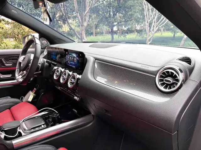 Mercedes-Benz GLA-Class AMG — Фото автомобиля 10