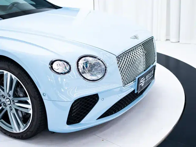 Bentley Continental — Фото автомобиля 18