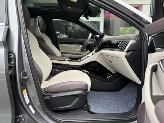 BYD Song PLUS — Фото автомобиля 11