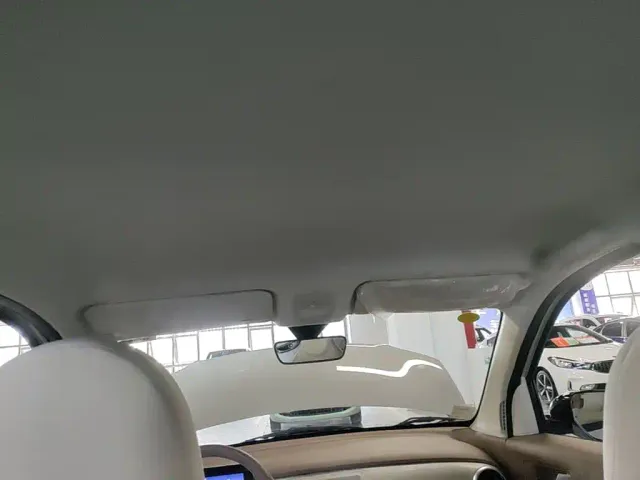 Wuling Hongguang Mini EV — Фото автомобиля 17