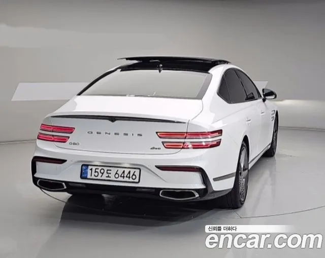 Genesis G80 RG3 — Фото автомобиля 2