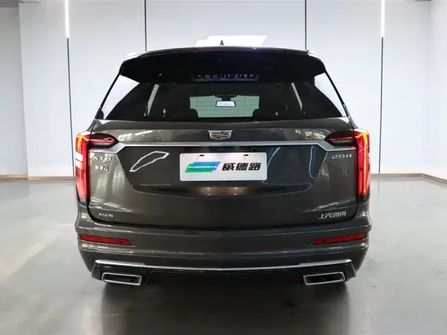 Cadillac XT6 — Фото автомобиля 5