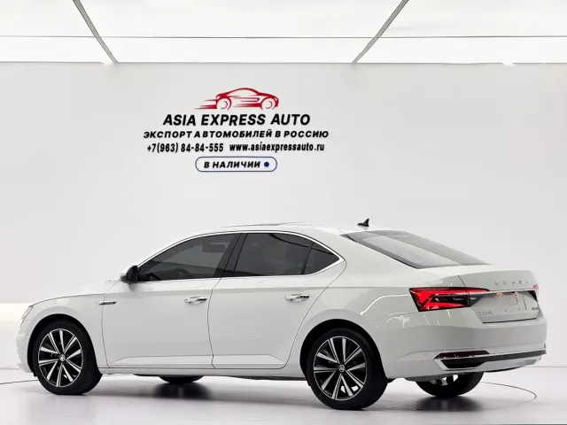 Skoda Superb — Фото автомобиля 6