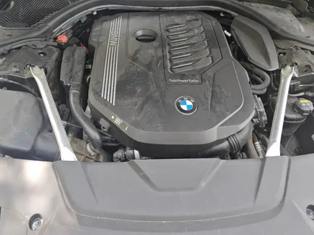 BMW 7 Series — Фото автомобиля 10