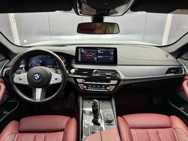 BMW 5 Series — Фото автомобиля 5