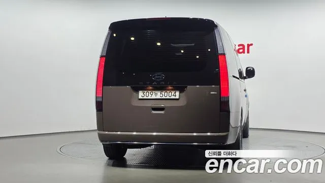 Hyundai Staria — Фото автомобиля 4