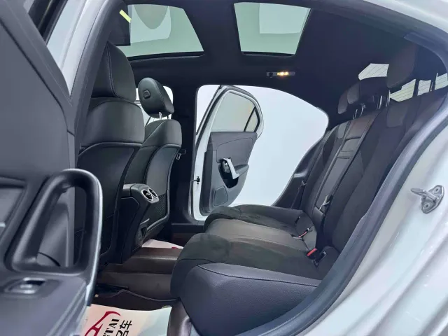 Mercedes-Benz A-Class — Фото автомобиля 14