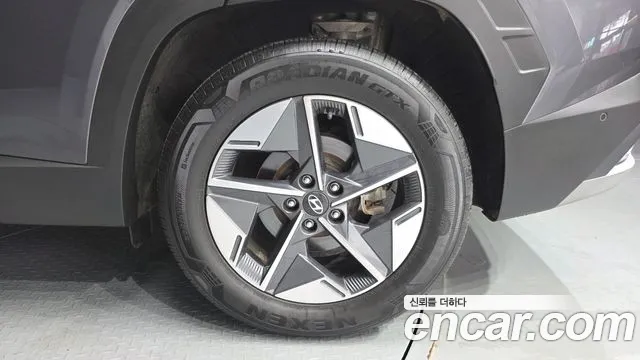 Hyundai Tucson Новый Tucson (NX4) Бензин 1.6 Turbo 4WD — Фото автомобиля 19