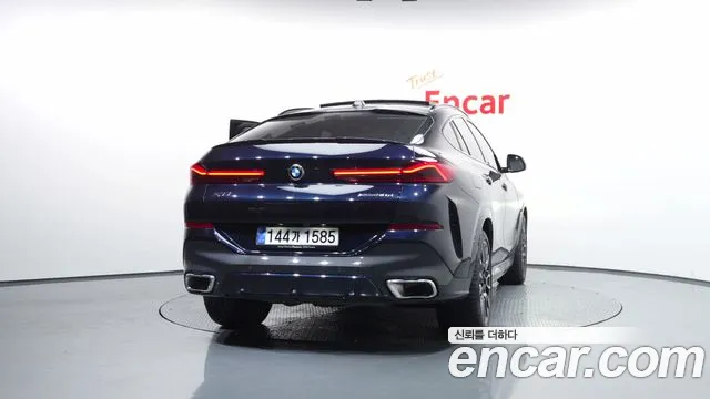 BMW X6 — Фото автомобиля 4