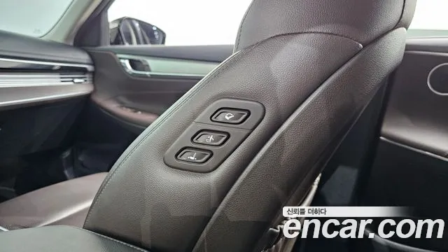 Hyundai Grandeur Новый Grandeur IG — Фото автомобиля 28
