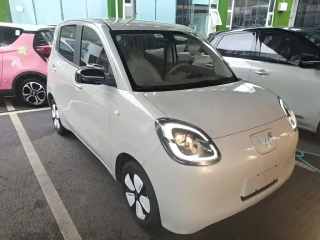 Wuling Hongguang Mini EV — Фото автомобиля 3