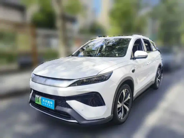 Фотография автомобиля — BYD Song Pro
