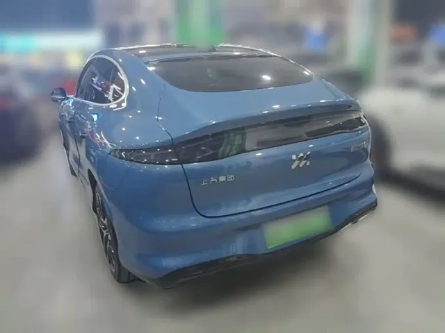 IM Motors LS6 — Фото автомобиля 6