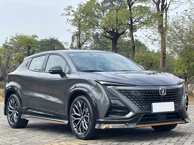 Changan UNI-T — Фото автомобиля 3