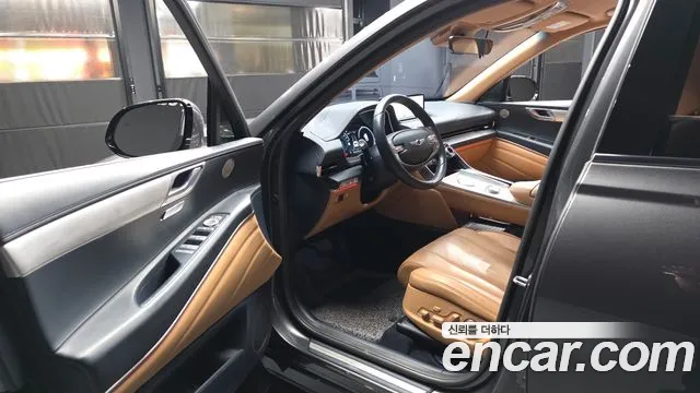 Genesis GV80 — Фото автомобиля 15