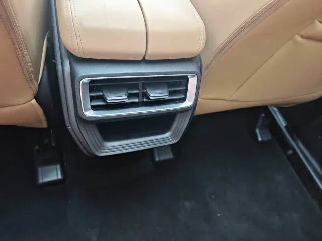 Geely Haoyue L — Фото автомобиля 10