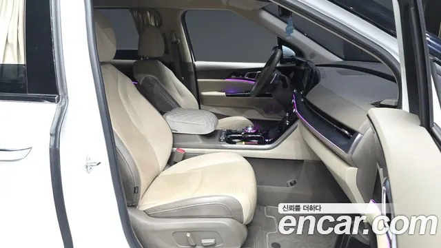 Kia Carnival 4th Gen — Фото автомобиля 11