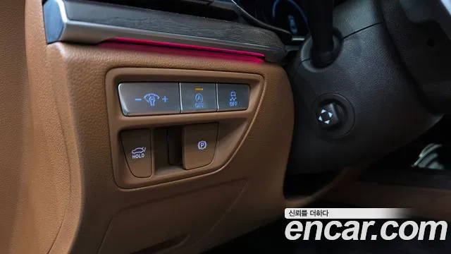 Genesis G80 Бензин 2.5 турбо AWD — Фото автомобиля 11