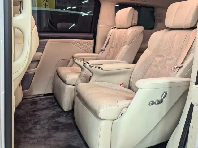 Buick Zhijing Shijia — Фото автомобиля 7