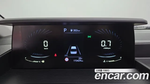 Hyundai Staria Staria Карго 5 мест — Фото автомобиля 8