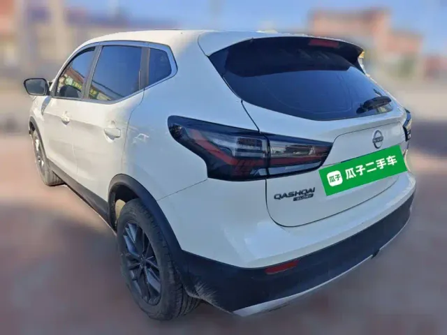 Nissan Qashqai — Фото автомобиля 4