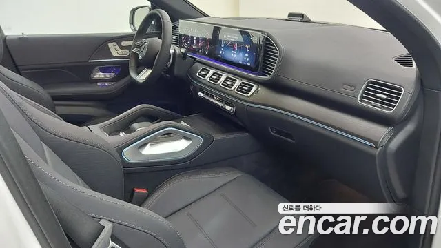 Mercedes-Benz GLE-Class — Фото автомобиля 9