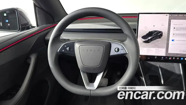 Tesla Model Y — Фото автомобиля 13