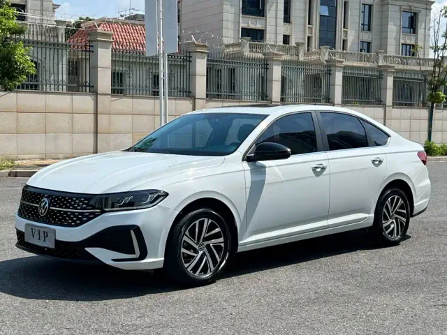 Фотография автомобиля — Volkswagen Lavida