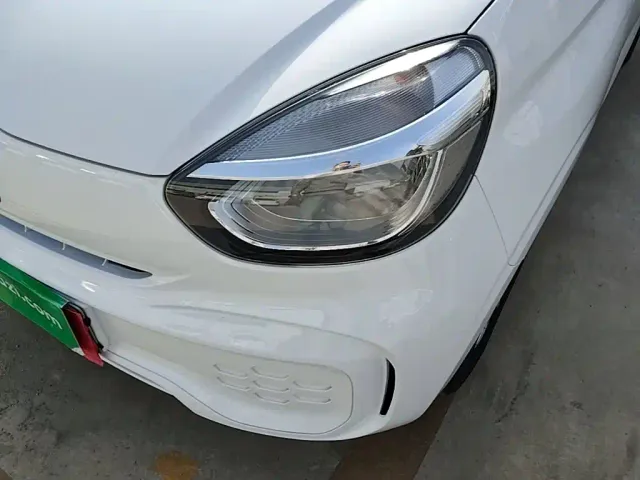 Roewe Clever — Фото автомобиля 23