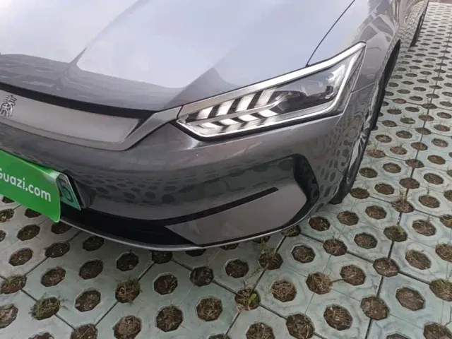 BYD Qin PLUS — Фото автомобиля 23