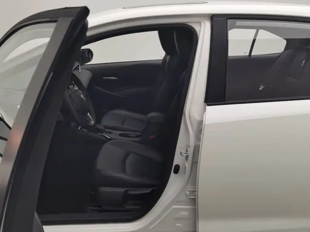 Toyota Corolla — Фото автомобиля 10