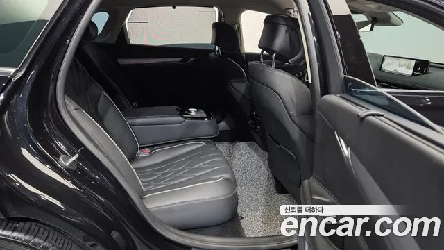 Genesis G80 Бензин 2.5 турбо AWD — Фото автомобиля 10