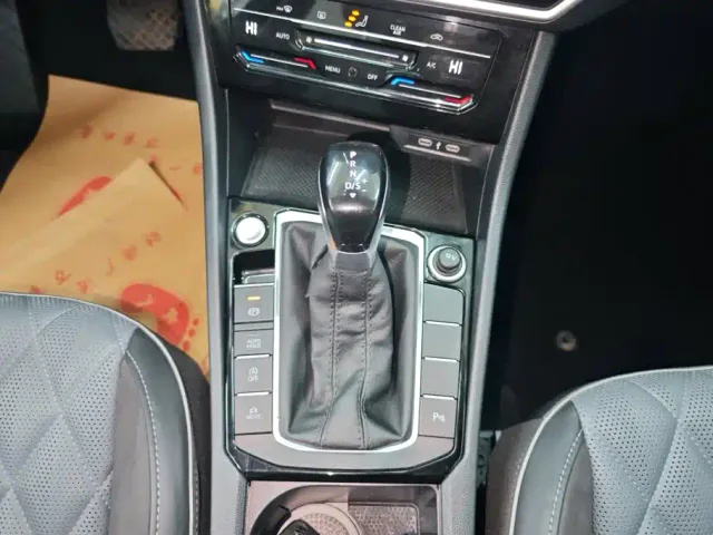Volkswagen Sagitar — Фото автомобиля 16