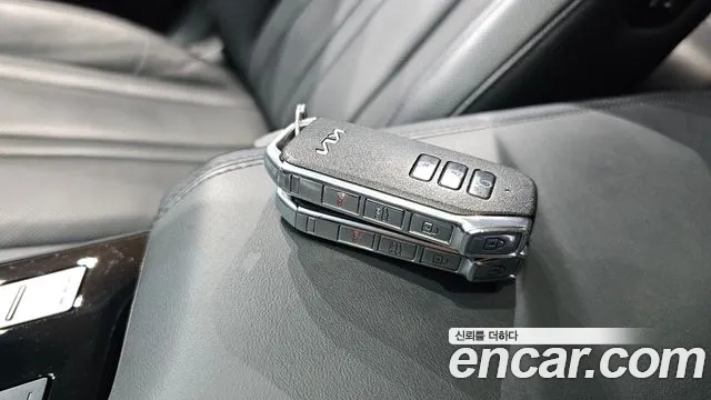 Kia K8 Hybrid — Фото автомобиля 22