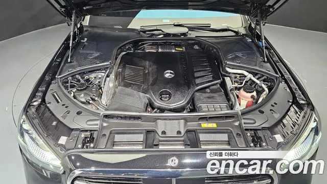 Mercedes-Benz S-Class — Фото автомобиля 5