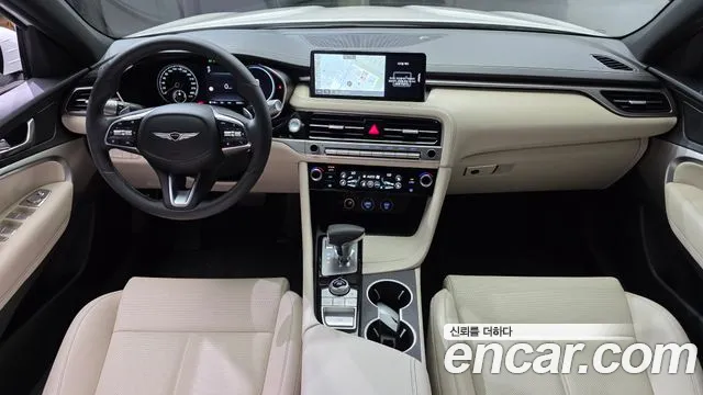 Genesis G70 Новый G70 Бензин 2.5T 2WD — Фото автомобиля 7