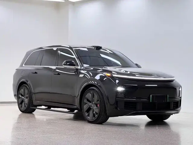 Li Auto L9 — Фото автомобиля 3