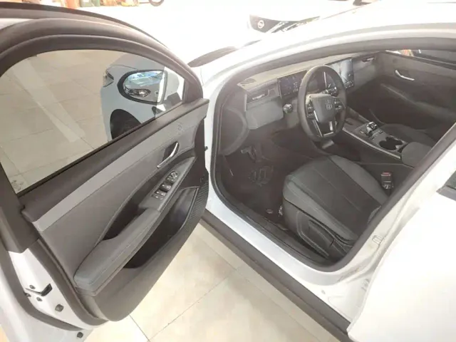 BYD Qin PLUS — Фото автомобиля 15