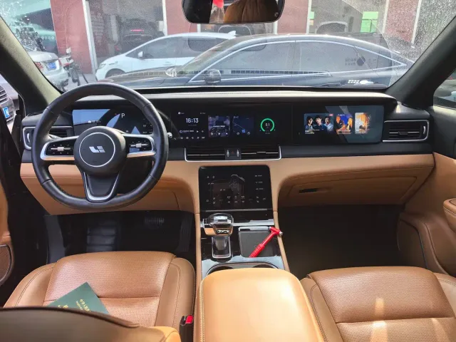 Li Auto ONE — Фото автомобиля 5