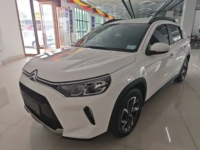 Фотография автомобиля — Citroen C3-XR