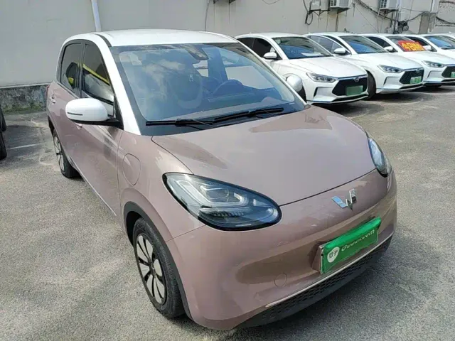 Wuling Bingo — Фото автомобиля 3
