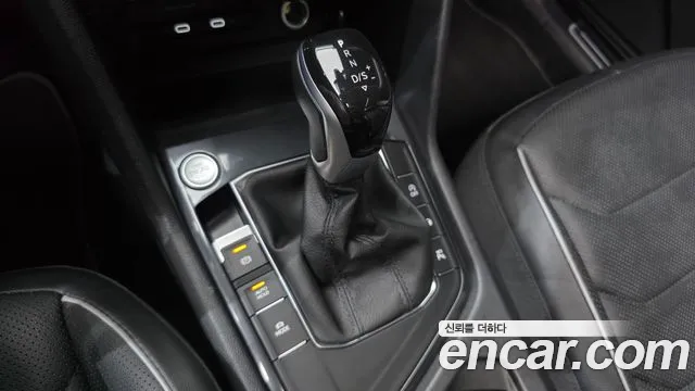 Volkswagen Tiguan — Фото автомобиля 8